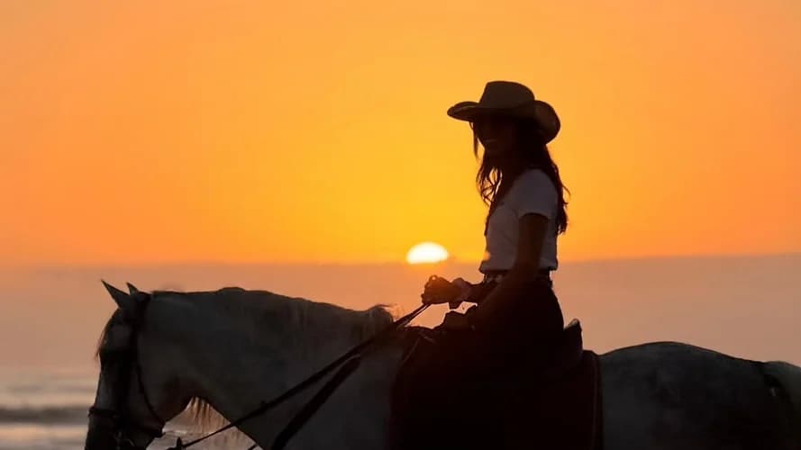 2h Sunset Horseback Ride in Essaouira - Image 2