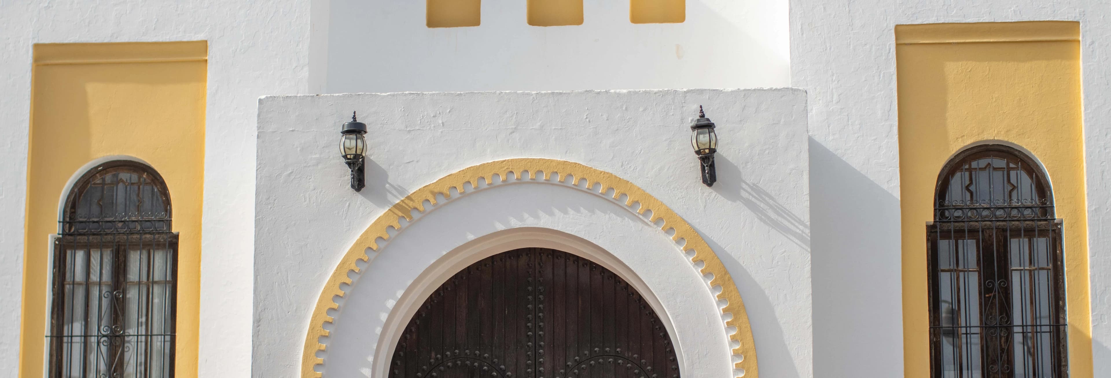 Private Excursion to Tétouan + Chefchaouen