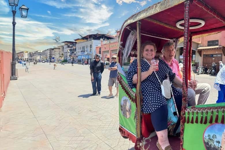 Visite privée en tuk-tuk à Marrakech - Image 2