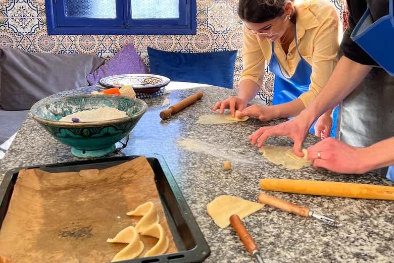 Moroccan Tea & Pastries Workshop - Image 4