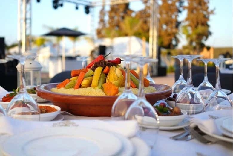 Chems Ayour Dinner & Fantasy Show - Image 6
