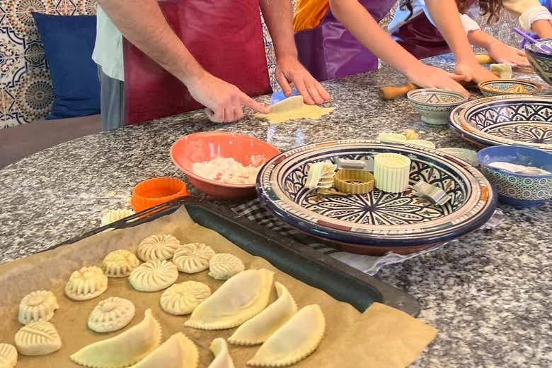 Moroccan Tea & Pastries Workshop - Image 3