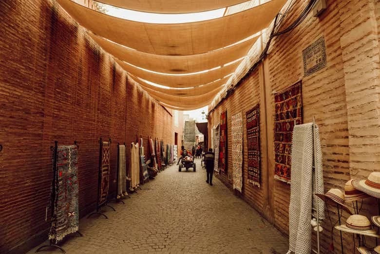 Visite privée en tuk-tuk à Marrakech - Image 3